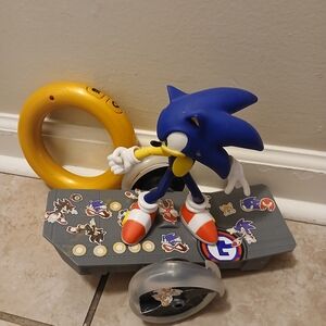 Sonic the Hedgehog RC Skateboard